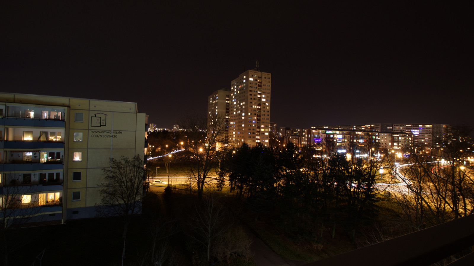 Blick in den Abendstunden vom Balkon